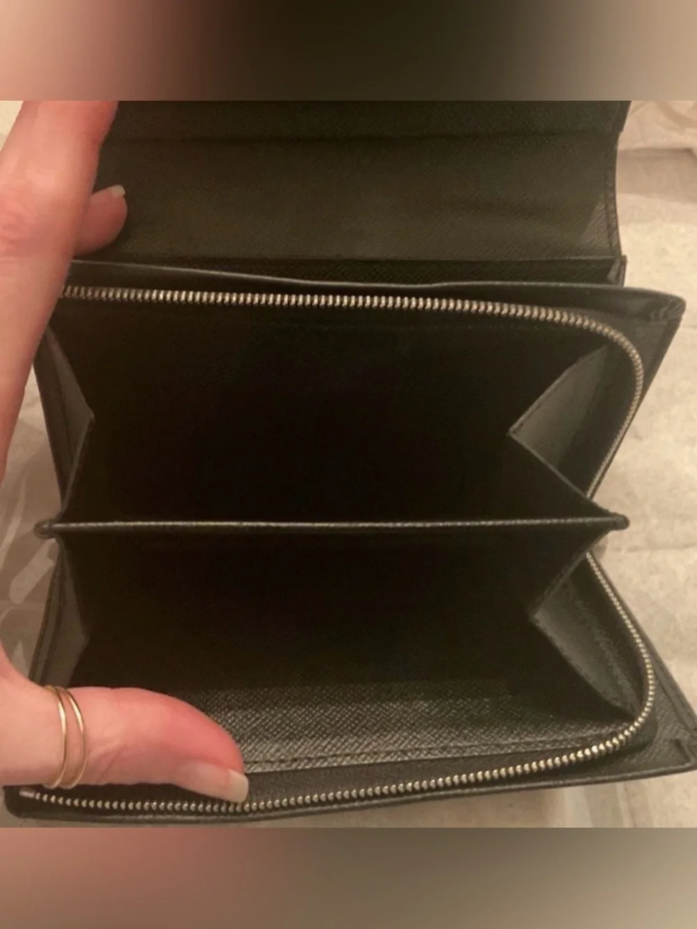 LOUIS VUITTON Alexandra Wallet Black Epi Leather Authenticated 2012 France